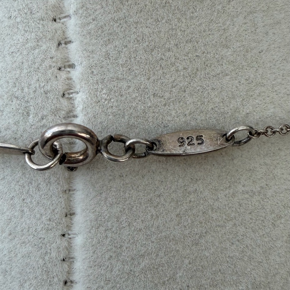 Tiffany & Co. Elsa Peretti Teardrop Pendant Necklace – 925 Sterling Silver - Picture 7 of 7